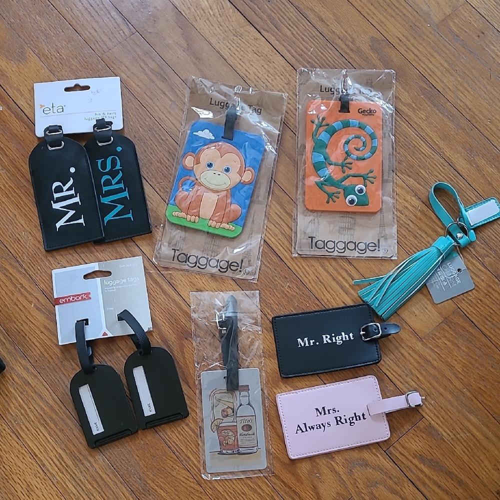 11 NEW Luggage Tags Bundle UNISEX